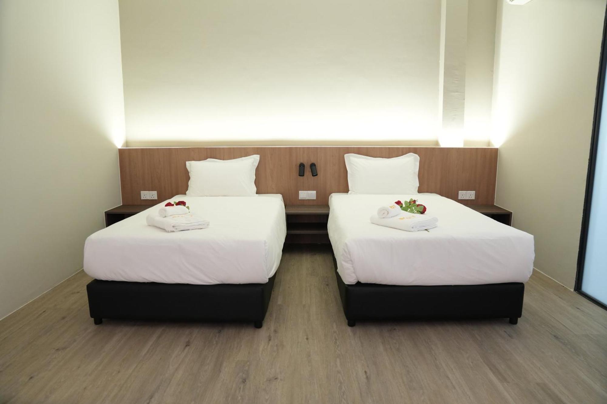 Roxy Hotel Aiman Kuching Esterno foto
