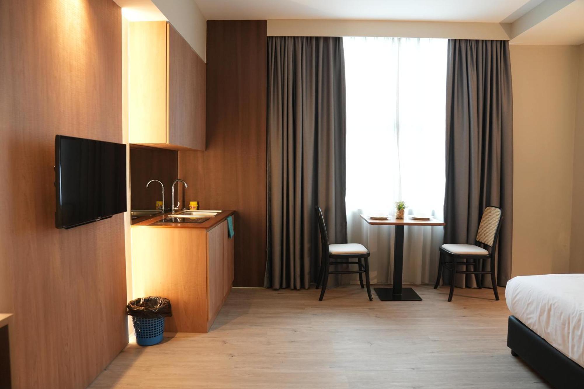 Roxy Hotel Aiman Kuching Esterno foto